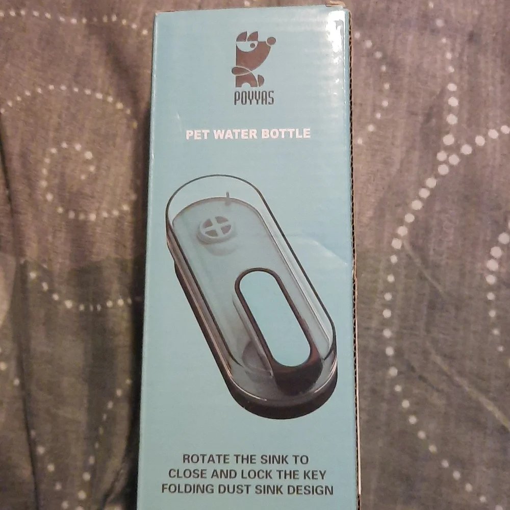 Pet water bottle